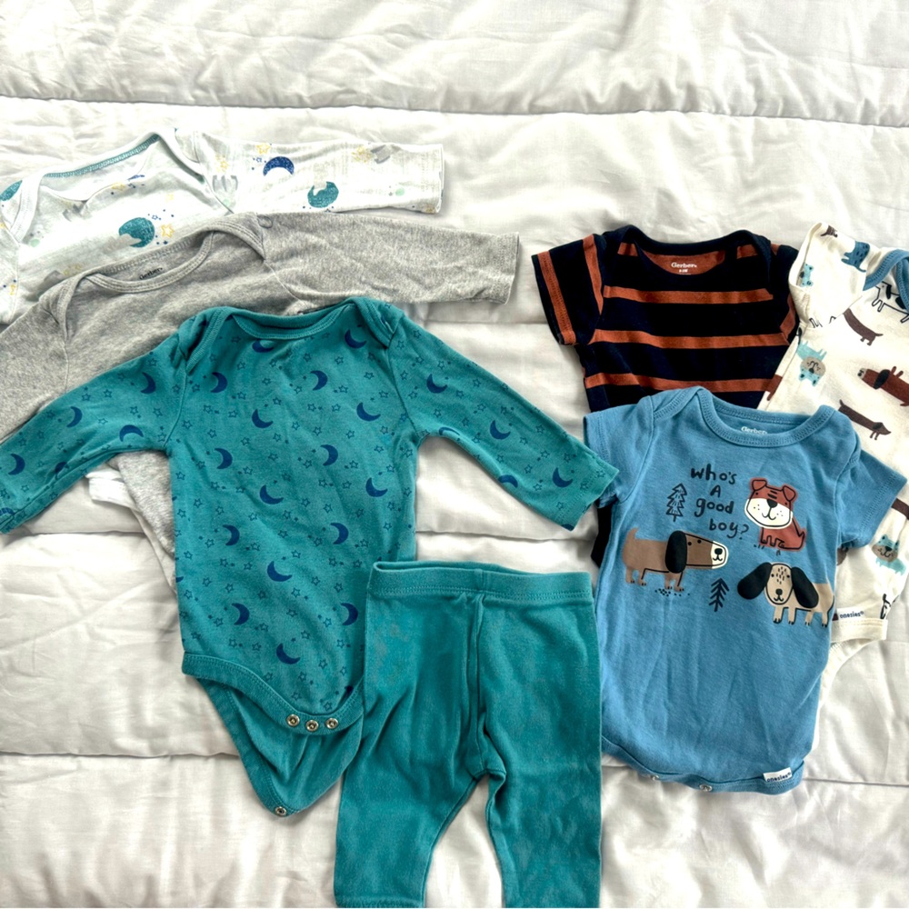 0-3 months baby onesies